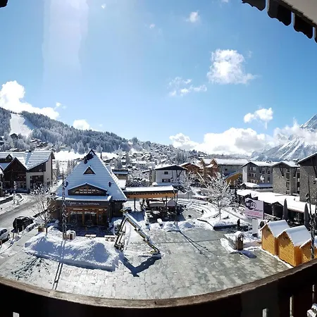 Bellevue Centre, Wifi, Mountain View * Les Carroz d'Araches