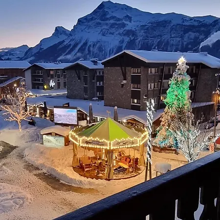 Bellevue Centre, Wifi, Mountain View Apartment Les Carroz d'Araches